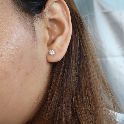 14Kt Gold 3 Prong Martini 1Ct Lab Grown Diamond Stud Earrings