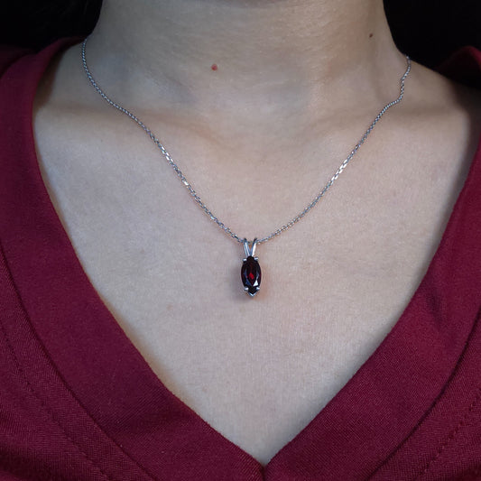 14Kt Gold Garnet Marquise Pendant