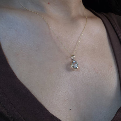 14Kt Gold Genuine Aquamarine Oval Bezel Pendant Necklace