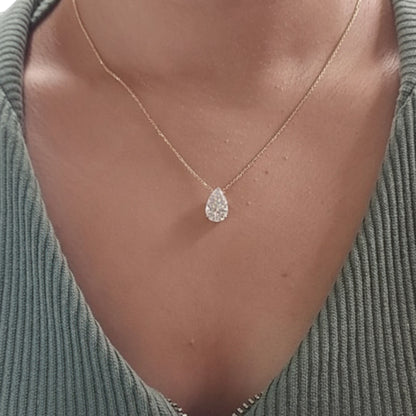 14Kt Gold 3 Ct IGI Certified Pear Shape Lab Grown Diamond Solitaire Pendant