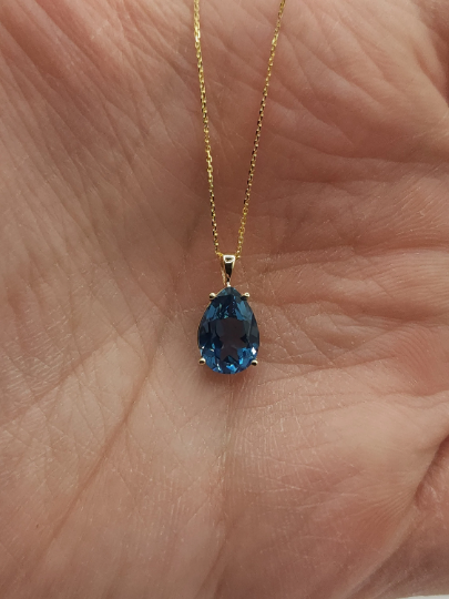 14Kt Gold London Blue Topaz Teardrop Pendant Necklace