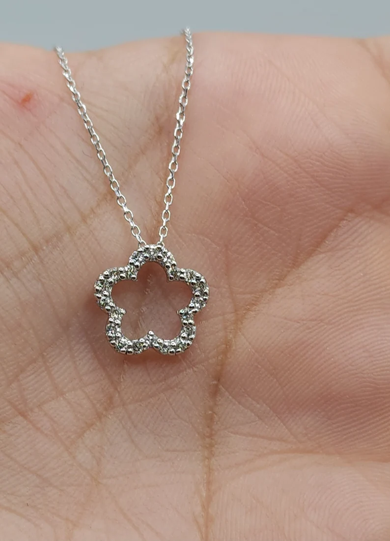 14Kt Gold Open Flower 0.15 Ct Lab Grown Diamond Cluster Pendant Necklace