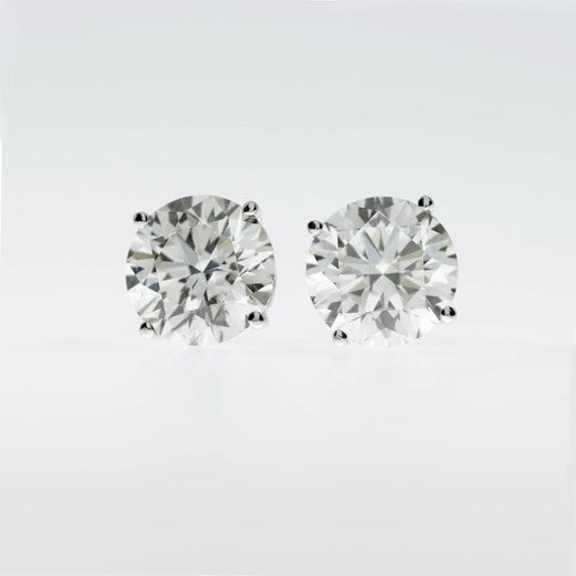 14Kt Gold VVS2 D 2.50 Ct Lab Grown IGI Certified Studs Diamond Earrings