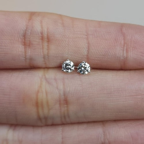 14Kt Gold 3 Prong Martini 0.15Ct Lab Grown Diamond Stud Earrings