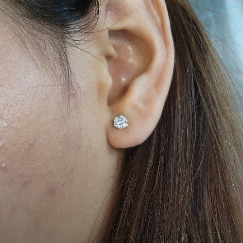 14Kt Gold 3 Prong Martini 1Ct Lab Grown Diamond Stud Earrings