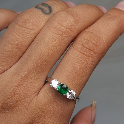 Simulated Emerald & Lab Grown Diamond Round ring .925 Sterling Silver