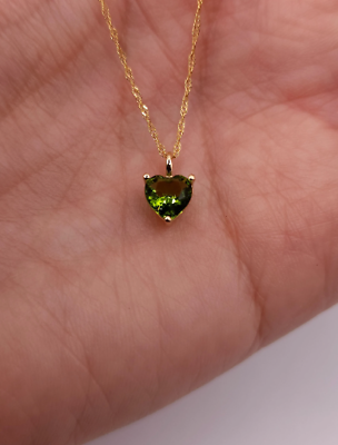 14Kt Gold Peridot Heart Pendant Necklace