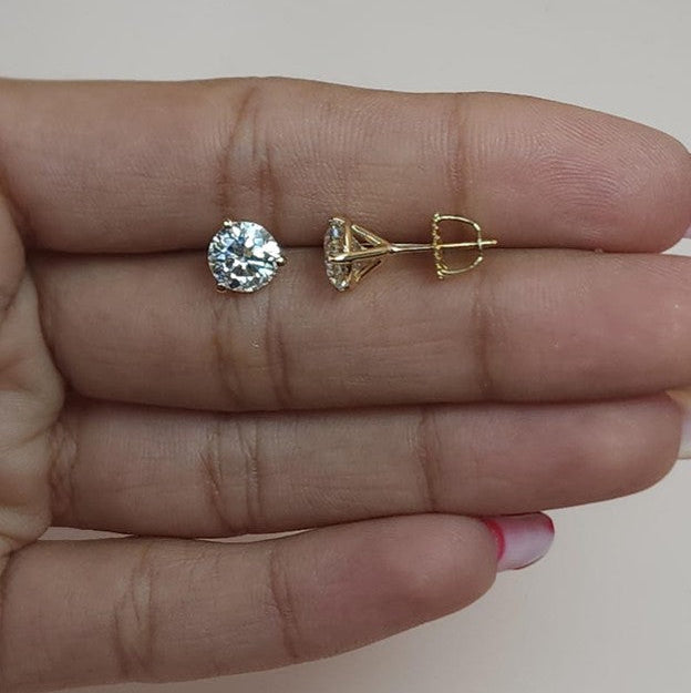 14Kt Gold 3 Prong Martini 2 Ct Lab Grown IGI Certified Studs Diamond Earrings