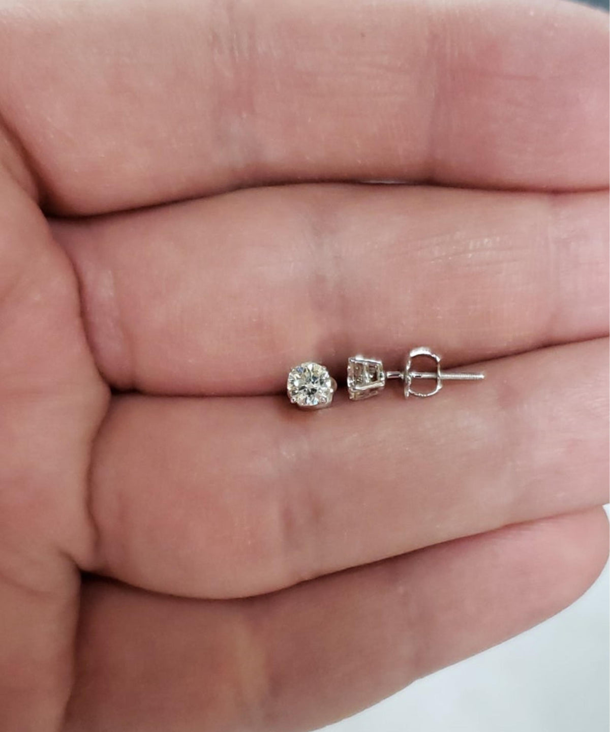14Kt Gold 0.50 Ct Genuine Natural Diamond Round Stud Earrings