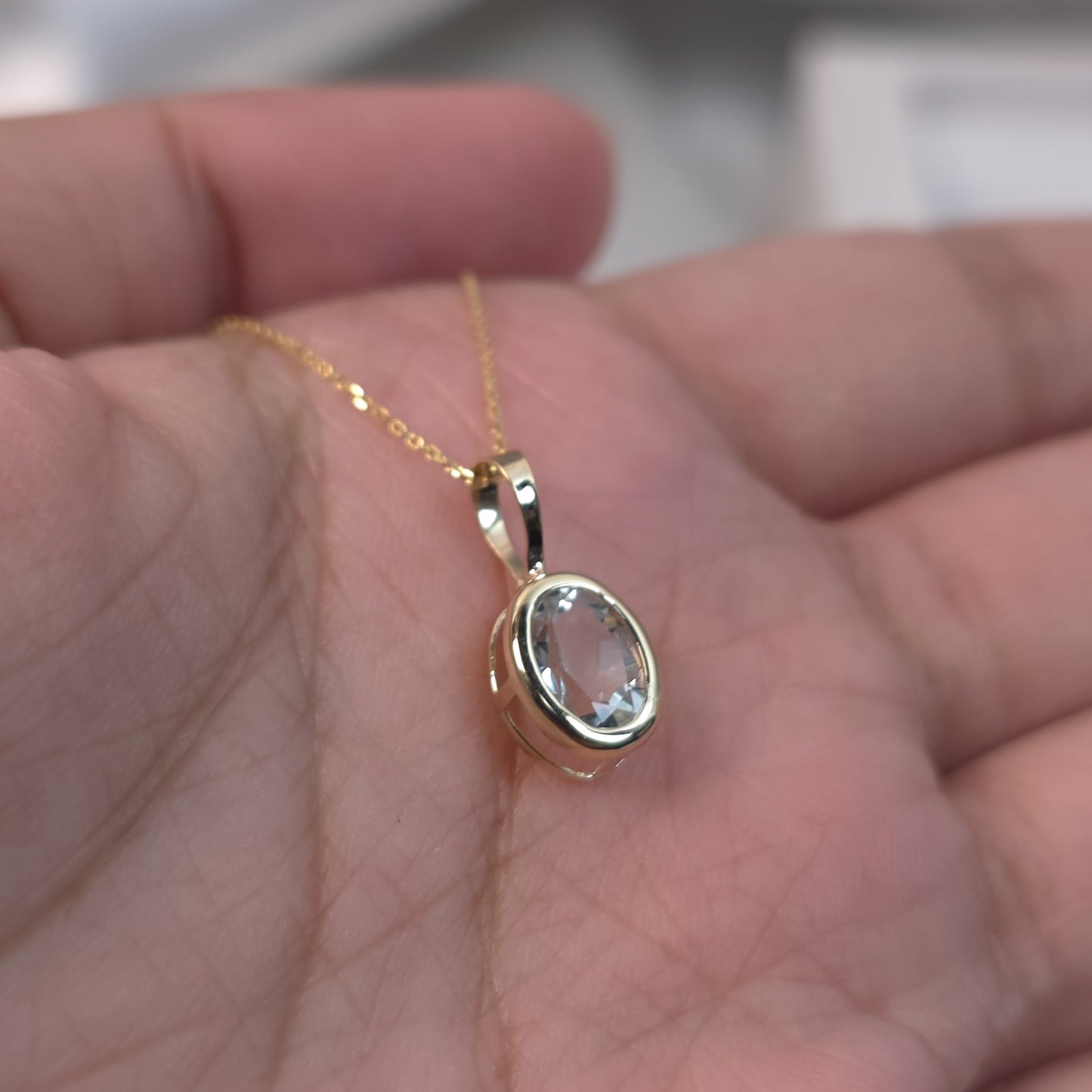 14Kt Gold Genuine Aquamarine Oval Bezel Pendant Necklace