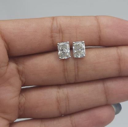 14Kt Gold 2 Ct Lab Grown Radiant Cut Diamond Stud Earrings