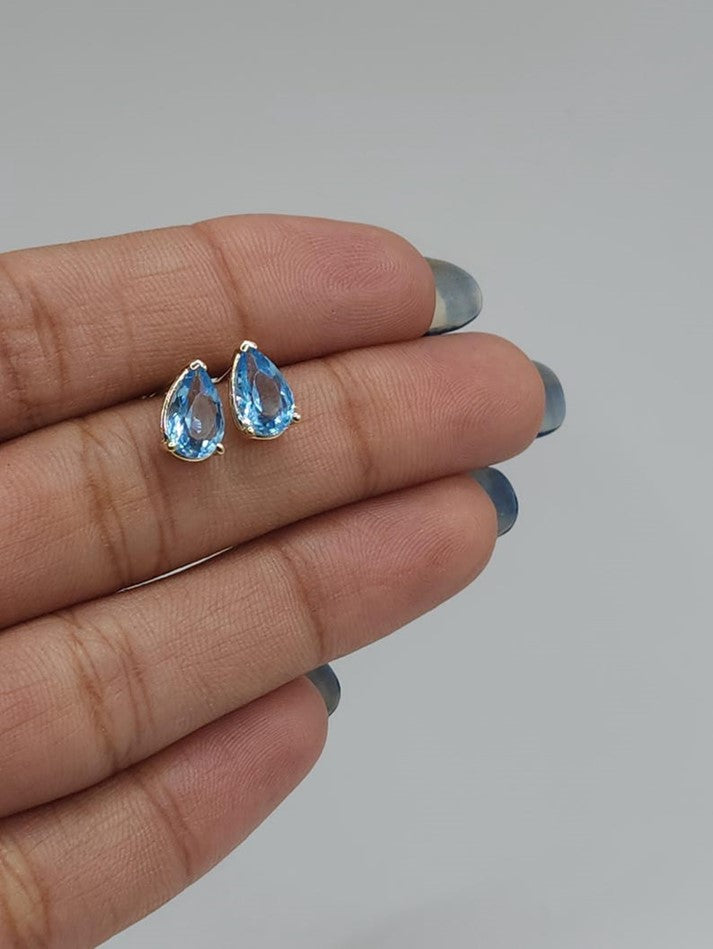 14Kt Gold Blue Topaz Teardrop Pear Shape Stud Earrings