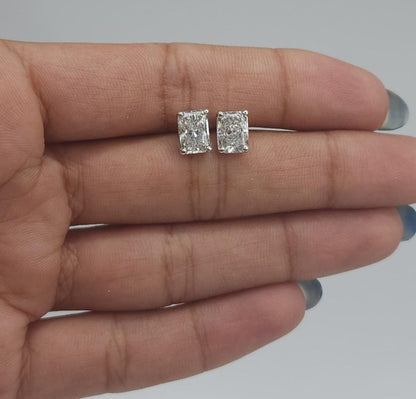 14Kt Gold 2 Ct IGI Certified Lab Grown Radiant Cut Diamond Studs Earrings