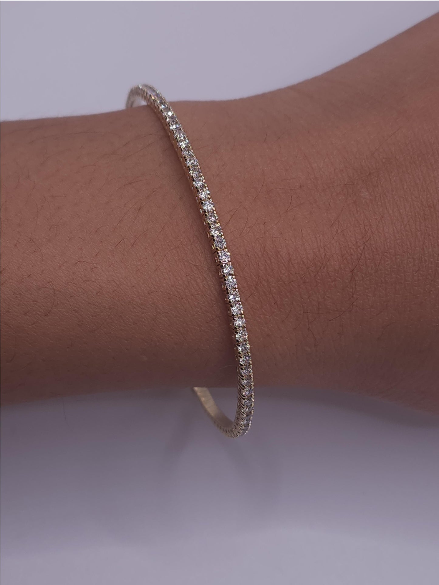 14Kt Gold 2.75 Ct Genuine Natural Diamond Flexible Bangle