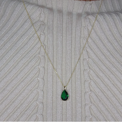 14Kt Gold Emerald Teardrop Pendant