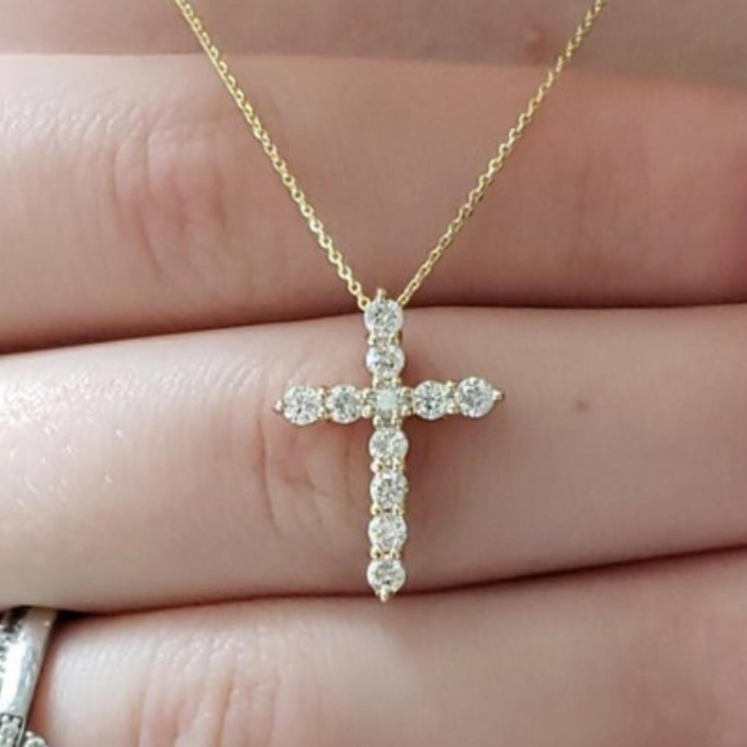14Kt Gold 0.50 Ct Lab Grown Diamond Cross Pendant Necklace