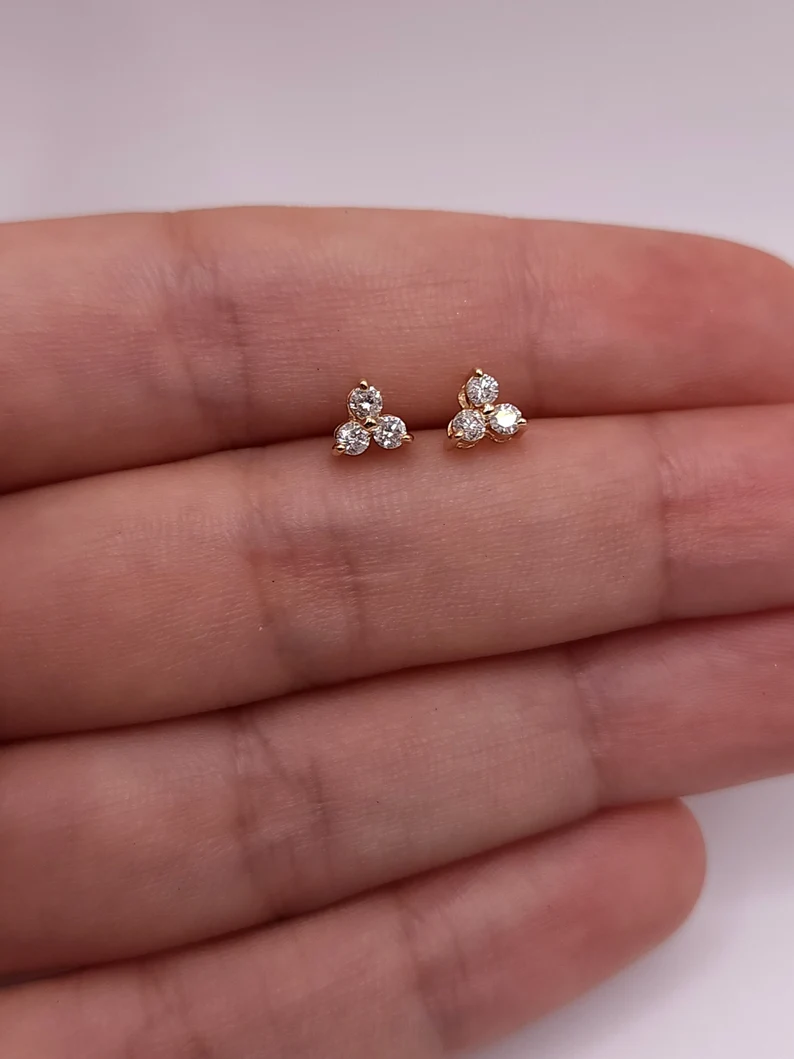 14Kt Gold 0.24 Ct Lab Grown 3 Stone Diamond Earrings