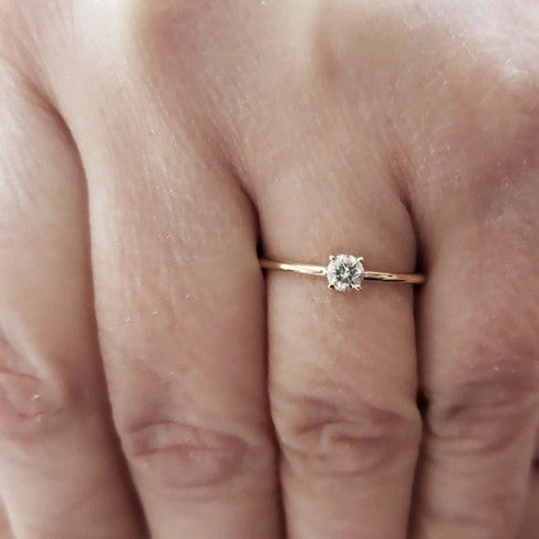 14Kt Gold 0.20 Ct Lab Grown Diamond Ring