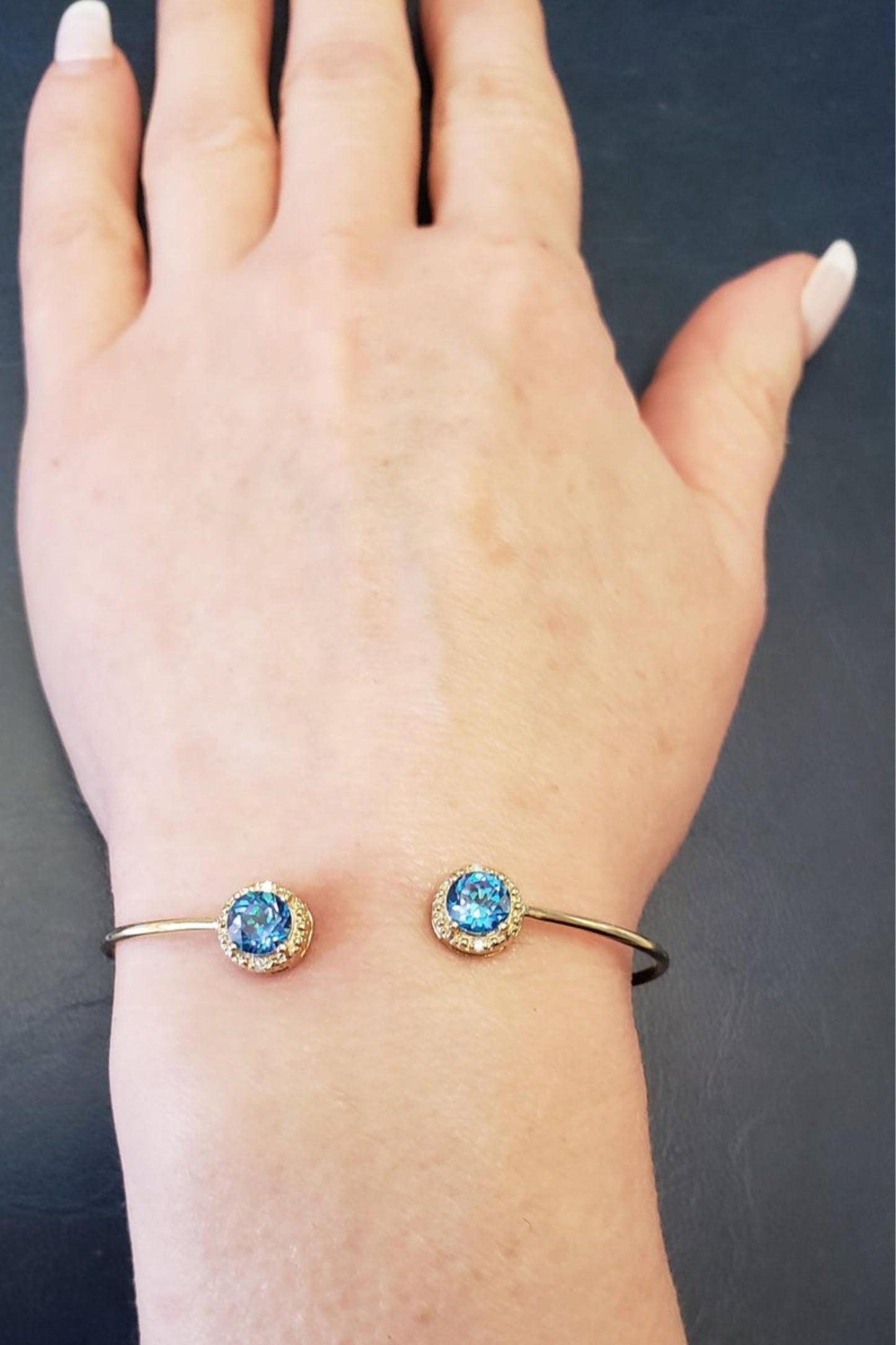 14Kt Gold Natural Blue Mystic Topaz & Diamond Round Bangle Bracelet