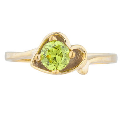 14Kt Gold Peridot Round Heart Ring