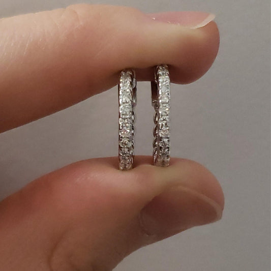 14Kt Gold 0.58 Ct Diamond Huggie Hoop Earrings