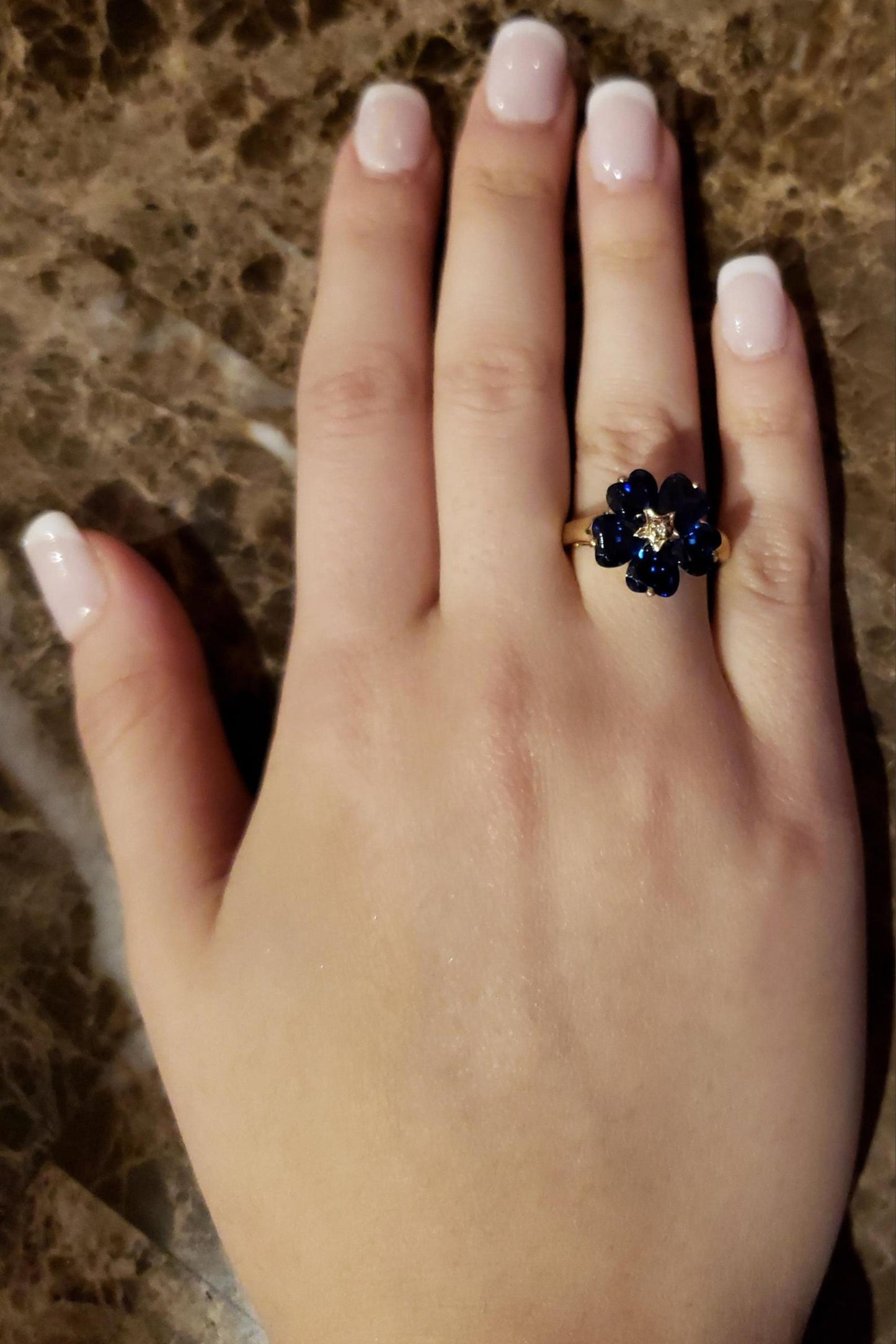 14Kt Gold Blue Sapphire & Diamond Heart Flower Design Ring