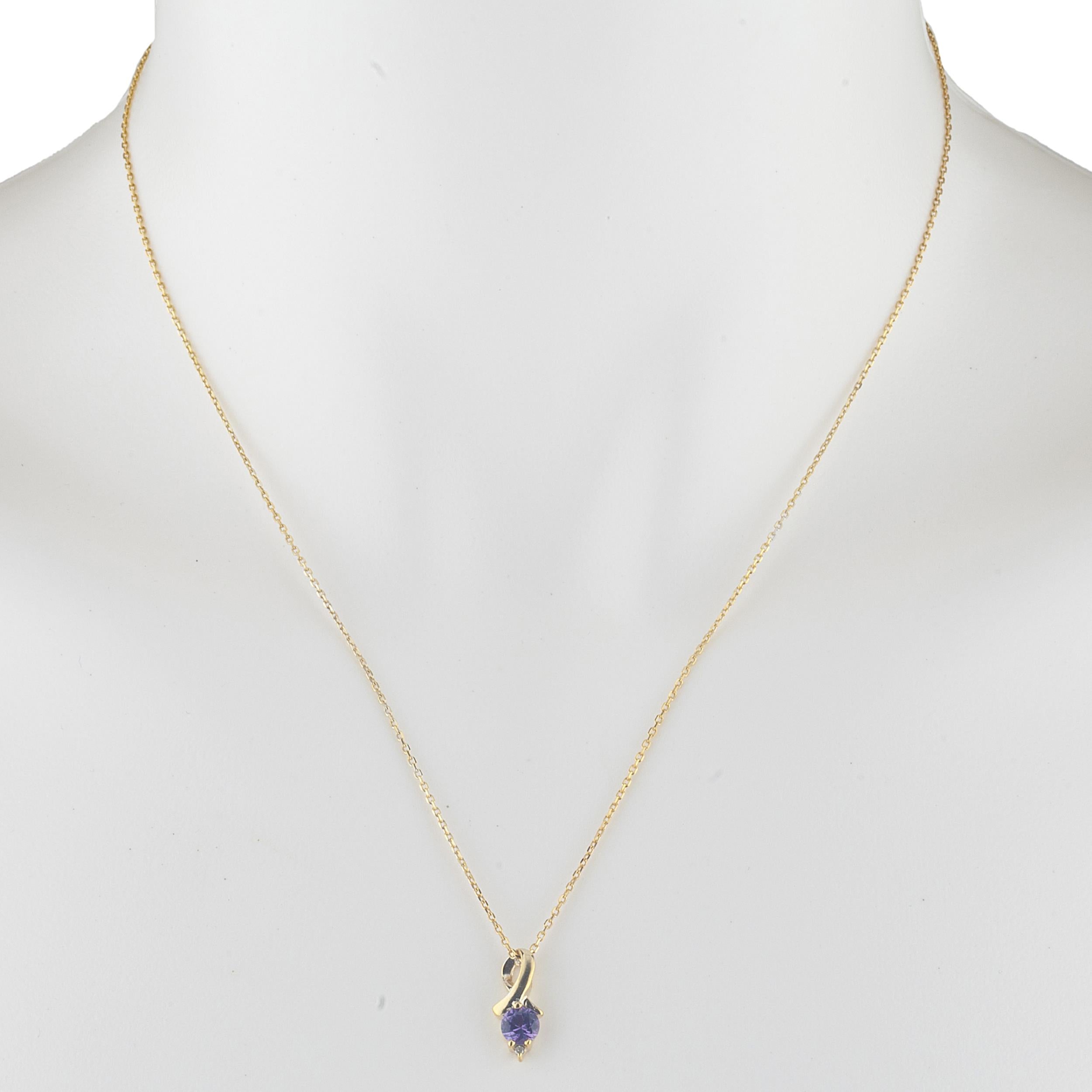 14Kt Gold Alexandrite & Diamond Round Design Pendant Necklace