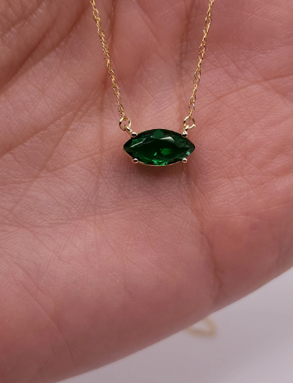 14Kt Gold Emerald Marquise Pendant Necklace