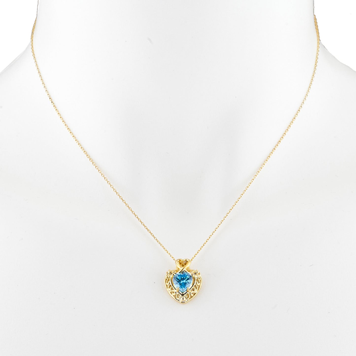 14Kt Gold Swiss Blue Topaz Heart Design Pendant Necklace