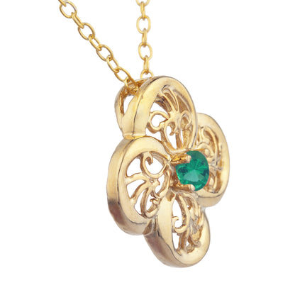 14Kt Gold Emerald Clover Design Pendant Necklace