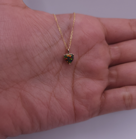 14Kt Gold Black Opal Heart Pendant Necklace