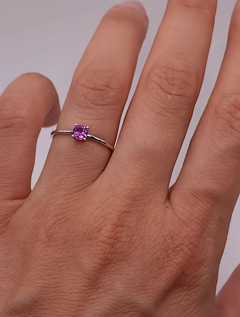 14Kt Gold Pink Sapphire Round Ring