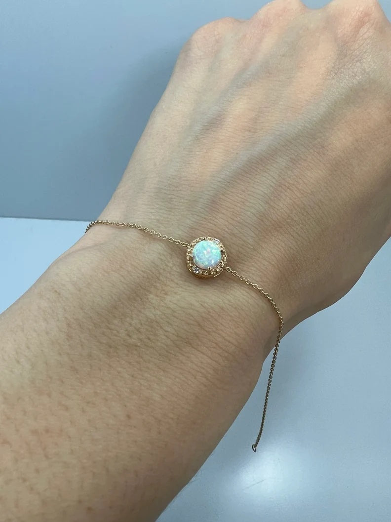 14Kt Gold Opal & Diamond Round Bracelet