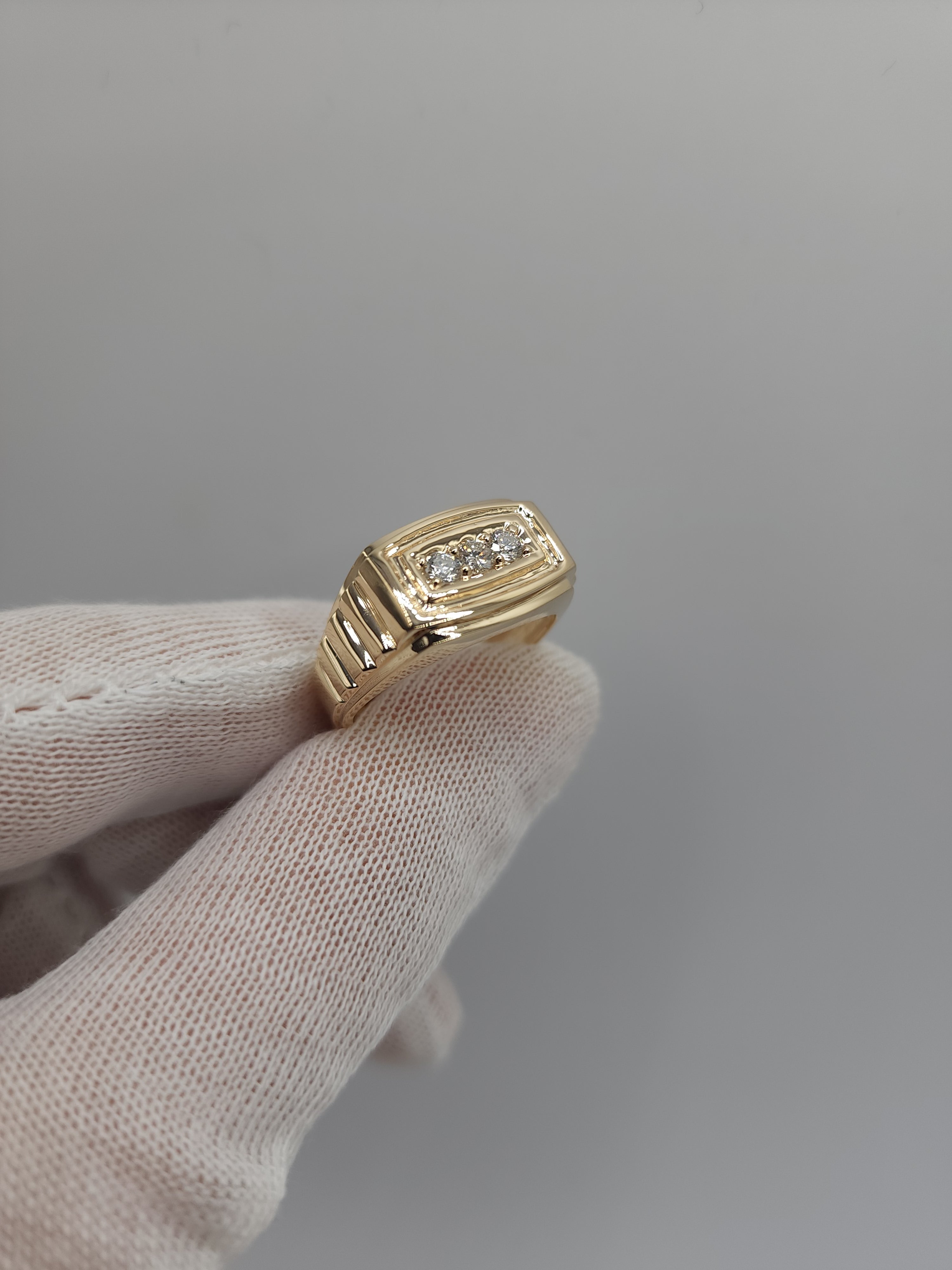 14Kt Gold 0.30 Ct Men's Diamond Ring