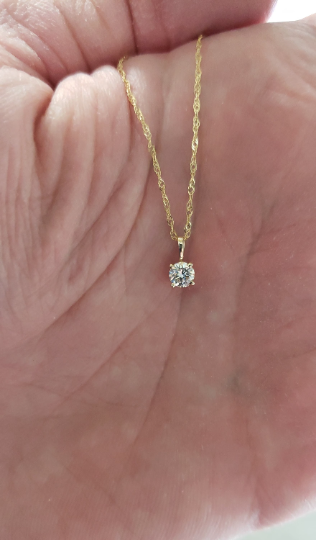 14Kt Gold 0.25 Ct Lab Created Diamond Pendant Necklace