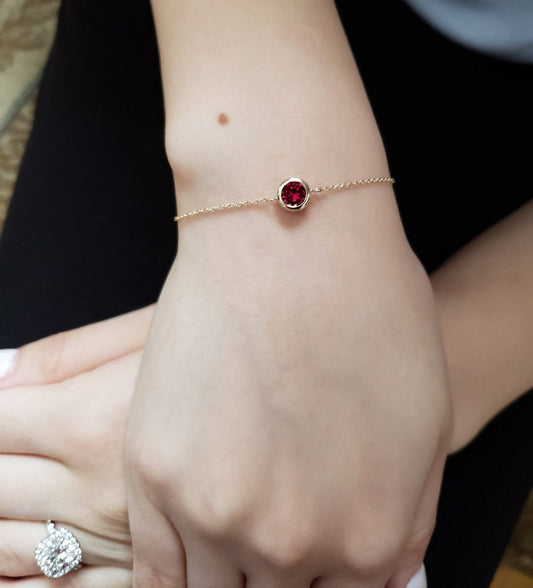 14Kt Gold Ruby Round Bezel Bracelet