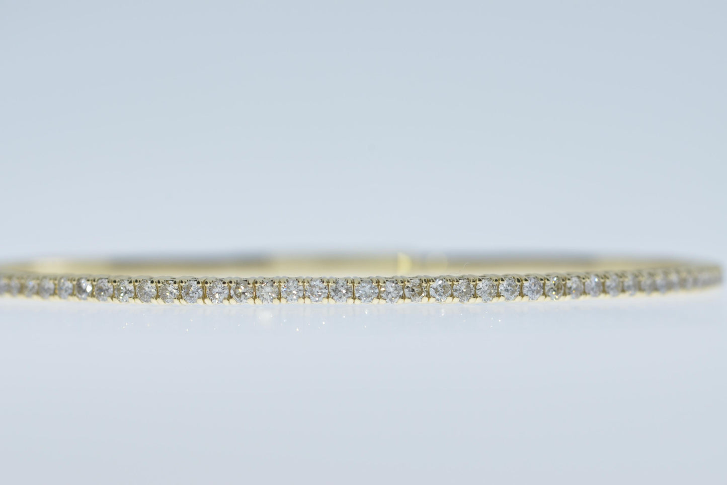 14Kt Gold 1.75 Ct Genuine Natural Diamond Flexible Bangle