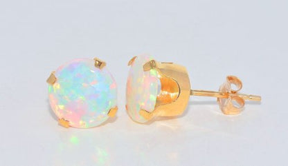 14Kt Yellow Gold Opal Stud Earrings & Pendant Set