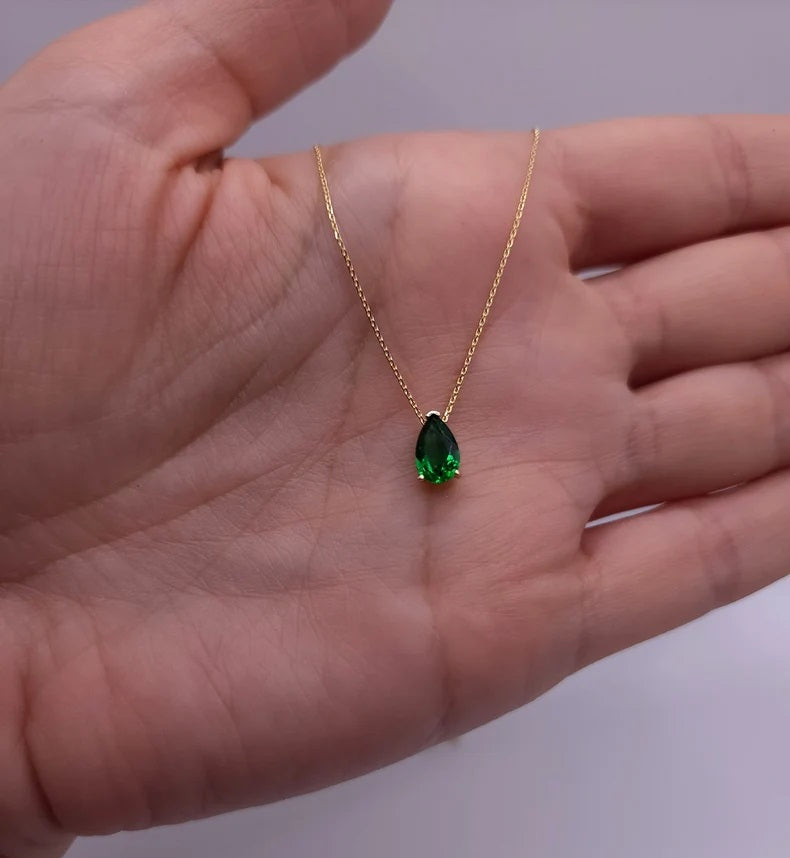 14Kt Gold Emerald Teardrop Necklace Pendant