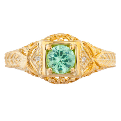 14Kt Gold Green Sapphire & Diamond Design Round Ring