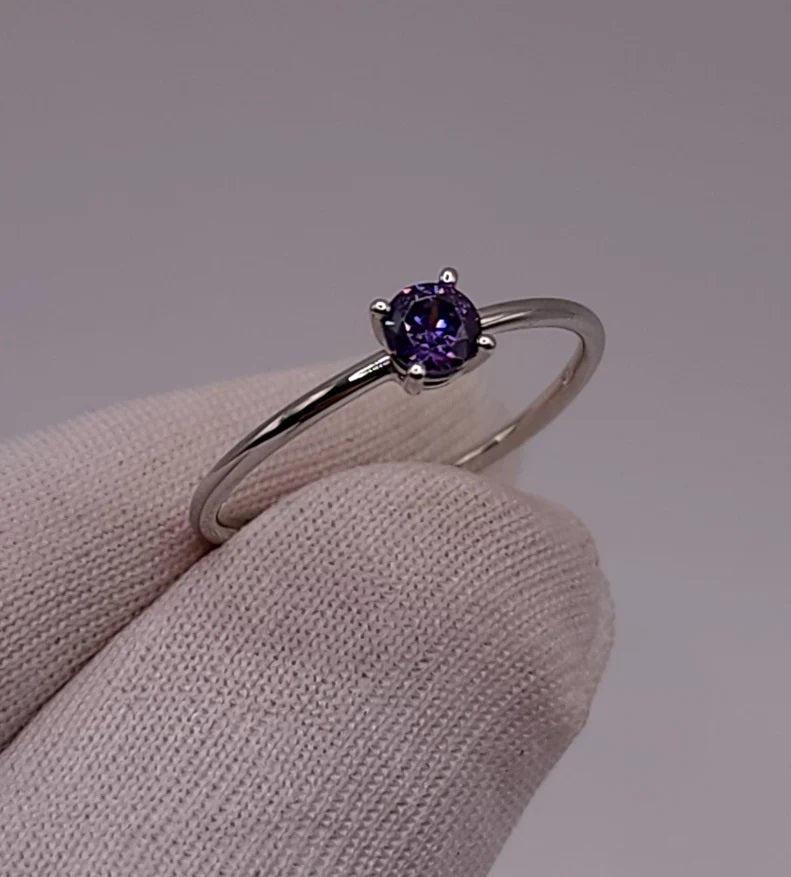 14Kt Gold Amethyst Round Ring