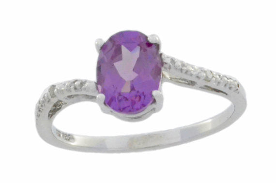 14Kt White Gold Alexandrite & Diamond Oval Ring