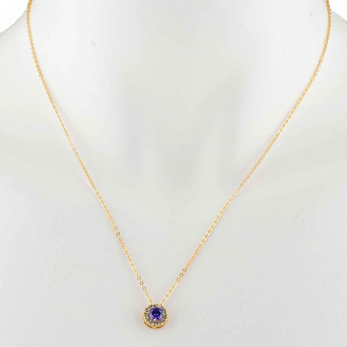 14Kt Gold 0.50 Ct Amethyst Halo Design Pendant Necklace