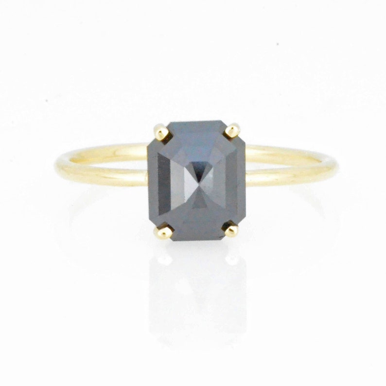 14Kt Gold 1.90 Ct Natural Rose Cut Black Diamond Ring