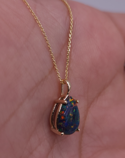 14Kt Gold Black Opal Teardrop Pendant Necklace