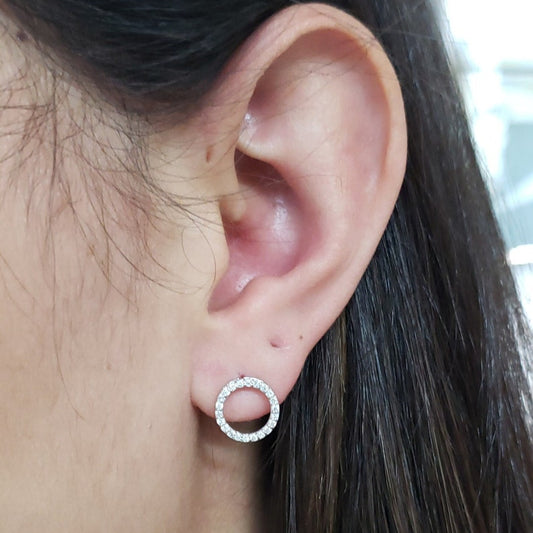 14Kt Gold Diamond Open Circle Stud Earrings