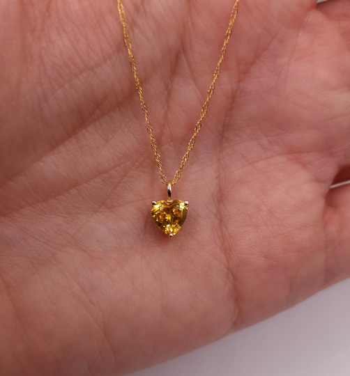 14Kt Gold Citrine Heart Pendant Necklace