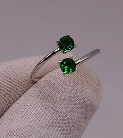 14Kt Gold 2 Stone Emerald Ring