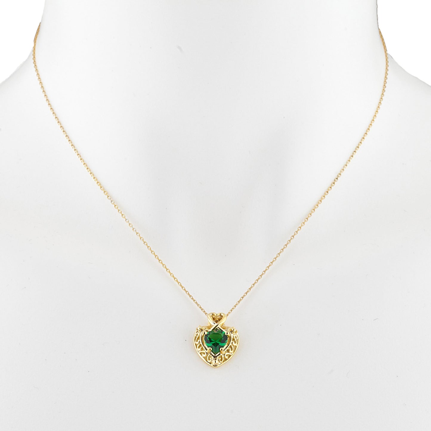 14Kt Yellow Gold Plated Emerald Heart Design Pendant