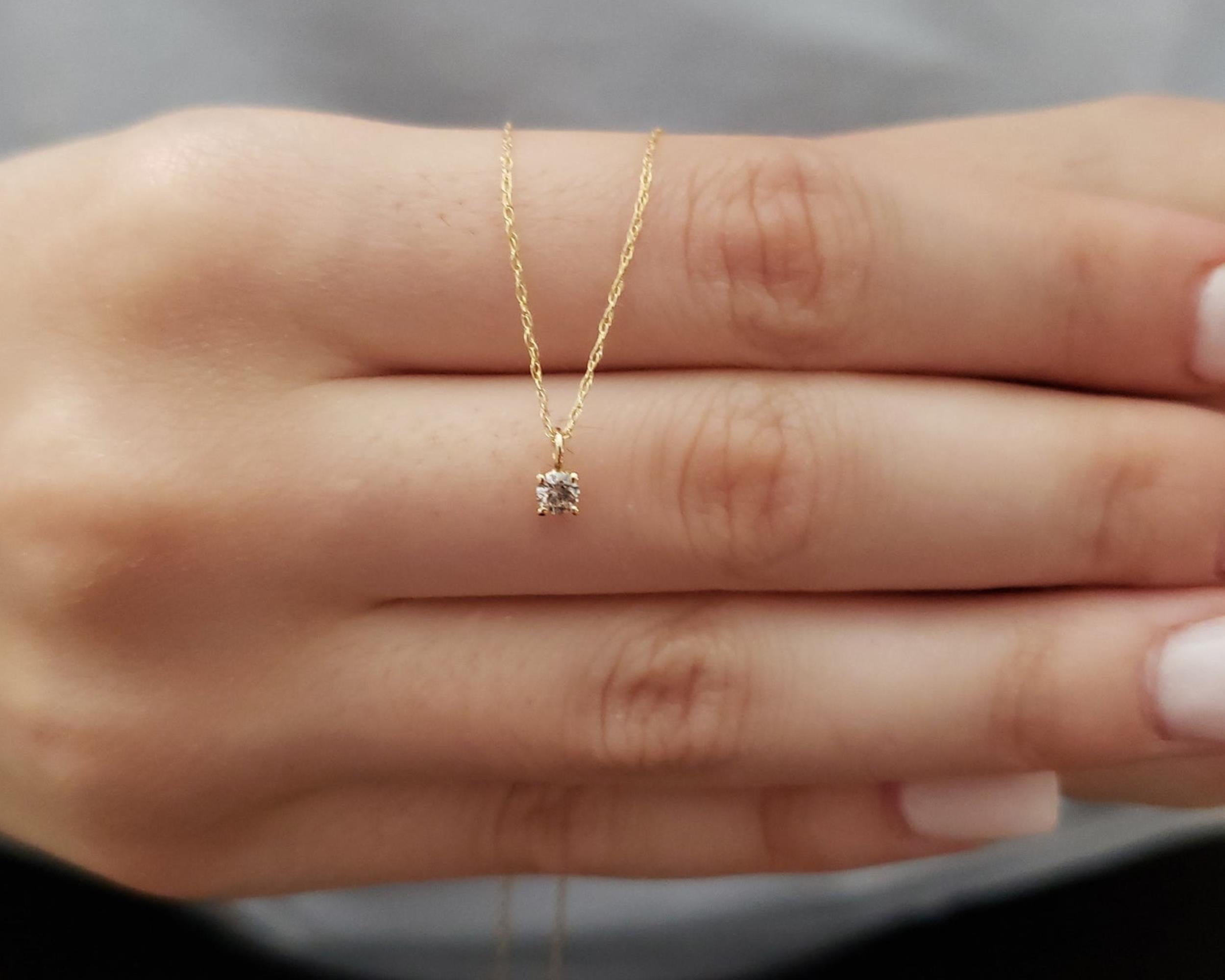 14Kt Gold 0.10 Ct Genuine Natural Diamond Pendant Necklace